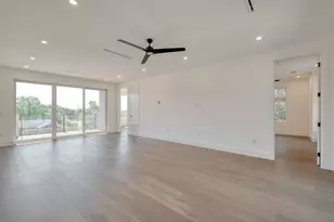 5700 Louise Ln, Austin, TX 78757 - Photo 23