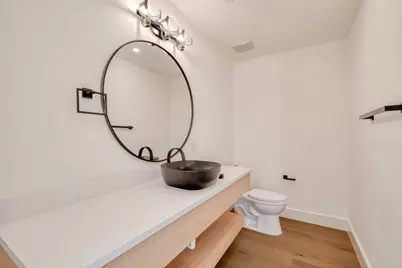5700 Louise Lane, Austin, TX 78757 - Photo 21