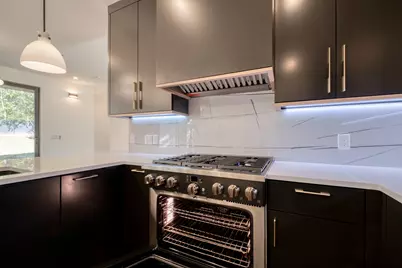 5700 Louise Lane, Austin, TX 78757 - Photo 13