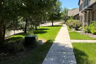 7220 Wyoming Springs Dr, Round Rock, TX 78681 - Photo 3