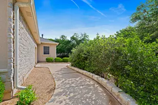 106 Wild Turkey Ln, Georgetown, TX 78633 - Photo 3