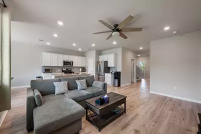319 Arrowhead Vine Street, Leander, TX 78641 - Photo 11