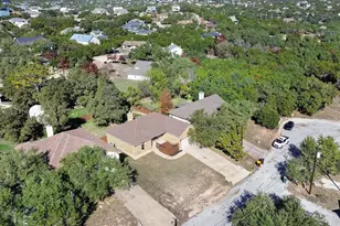 10808 Timber Cir, Dripping Springs, TX 78620 - Photo 35