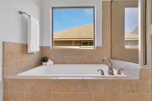 10808 Timber Cir, Dripping Springs, TX 78620 - Photo 15