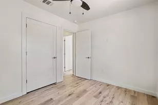 3103 Matador Dr, Austin, TX 78741 - Photo 27