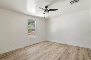 3103 Matador Dr, Austin, TX 78741 - Photo 21