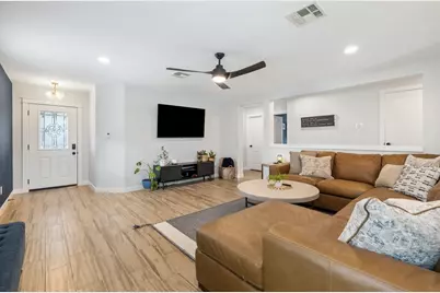 4006 Kings Canyon Drive, Taylor, TX 76574 - Photo 7