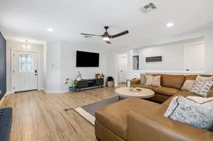 4006 King's Canyon Dr, Taylor, TX 76574 - Photo 7