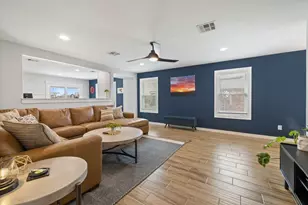 4006 King's Canyon Dr, Taylor, TX 76574 - Photo 9