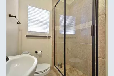 802 E Dean Keeton Street #B, Austin, TX 78705 - Photo 3