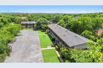 806 E 13th Street #104, Georgetown, TX 78626 - Photo 35