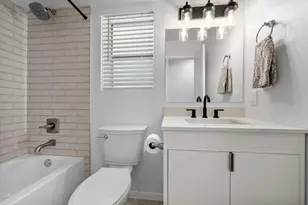 806 E 13th St, Georgetown, TX 78626 - Photo 21