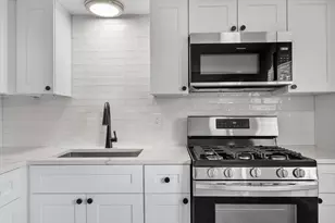 806 E 13th St, Georgetown, TX 78626 - Photo 13