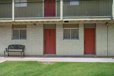 806 E 13th Street #104, Georgetown, TX 78626 - Photo 9