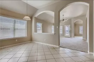 108 Wallin Farms Dr, Hutto, TX 78634 - Photo 11