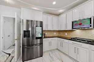 301 S Lynnwood Trail, Cedar Park, TX 78613 - Photo 5