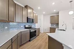 4904 Gragnano Dr, Round Rock, TX 78665 - Photo 13