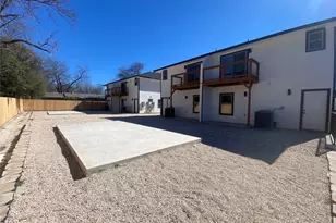 313 Mill St, San Marcos, TX 78666 - Photo 11