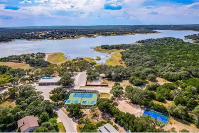 20710 Post Oak Drive, Lago Vista, TX 78645 - Photo 15
