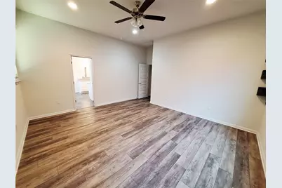 7800 Hillock Terrace, Austin, TX 78744 - Photo 17