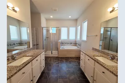 7800 Hillock Terrace, Austin, TX 78744 - Photo 21