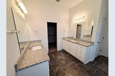 7800 Hillock Terrace, Austin, TX 78744 - Photo 19