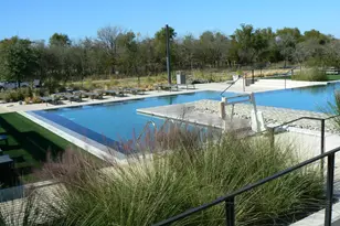 7800 Hillock Terrace, Austin, TX 78744 - Photo 39