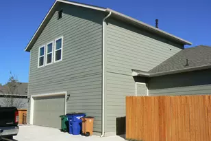 7800 Hillock Terrace, Austin, TX 78744 - Photo 37
