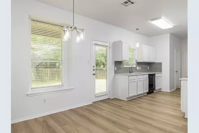 11816 Dave Silk Drive, Austin, TX 78748 - Photo 7