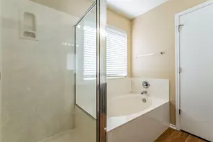 207 Mitchell Dr, Hutto, TX 78634 - Photo 15
