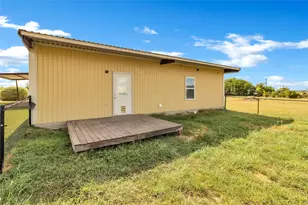 1310 W Fm 487, Jarrell, TX 76537 - Photo 19