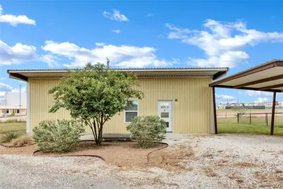 1310 W Fm 487 #E, Jarrell, TX 76537 - Photo 1