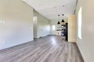 1310 W Fm 487, Jarrell, TX 76537 - Photo 15