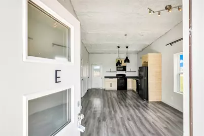 1310 W Fm 487 #E, Jarrell, TX 76537 - Photo 5