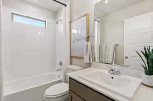 8112 Turning Leaf Cir, Lago Vista, TX 78645 - Photo 27