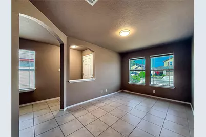 102 Ryan Cove, Hutto, TX 78634 - Photo 3