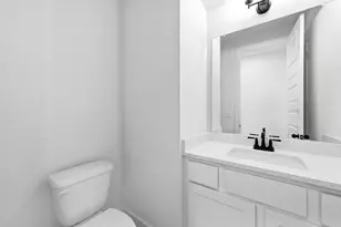 100 Cloverton Cres, Hutto, TX 78634 - Photo 13