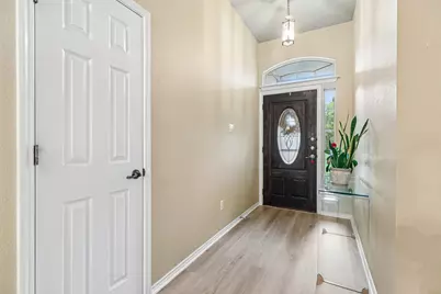14300 Homestead Village Circle, Austin, TX 78717 - Photo 5