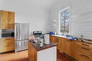 323 Cedar Ln, Cedar Creek, TX 78612 - Photo 13