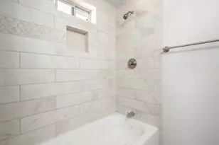 918 W 3rd St, Taylor, TX 76574 - Photo 17