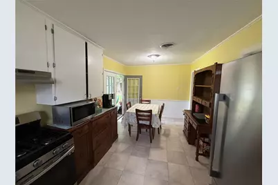 2325 11th Street, Port Neches, TX 77651 - Photo 9