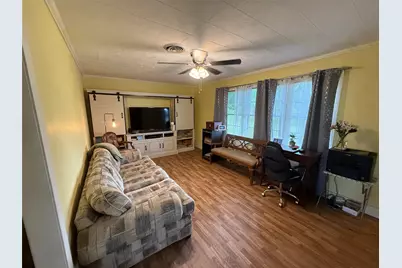 2325 11th Street, Port Neches, TX 77651 - Photo 5