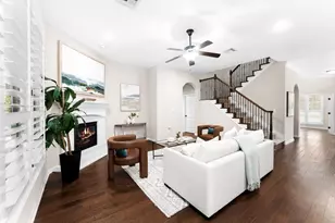 12025 Montclair Bend, Austin, TX 78732 - Photo 9