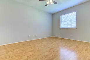 907 Taulbee Ln, Austin, TX 78757 - Photo 11