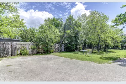 907 Taulbee Lane, Austin, TX 78757 - Photo 17