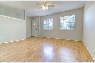 907 Taulbee Lane, Austin, TX 78757 - Photo 5