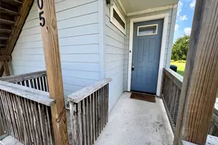 805 Hallie Cove, Lockhart, TX 78644 - Photo 23