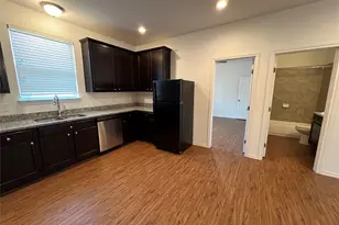 805 Hallie Cove, Lockhart, TX 78644 - Photo 9