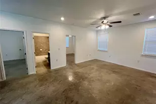 805 Hallie Cove, Lockhart, TX 78644 - Photo 25