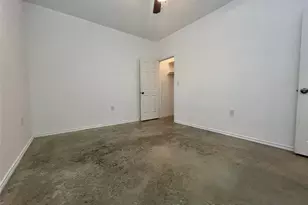 805 Hallie Cove, Lockhart, TX 78644 - Photo 35